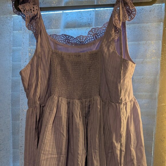 White Birch Women's Lilac Eyelet Lace Ruffle Hem Sundress Purple M - Picture 5 of 12